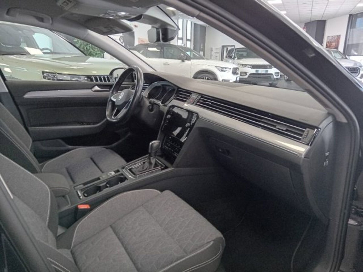 Volkswagen Passat Variant 2.0 TDI SCR EVO DSG Business (12)