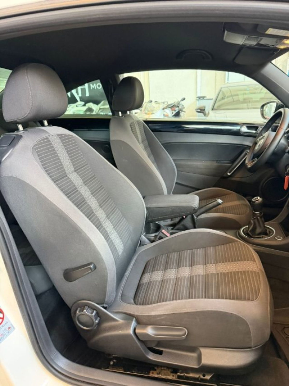 Volkswagen Maggiolino 1.4 TSI Sport (19)