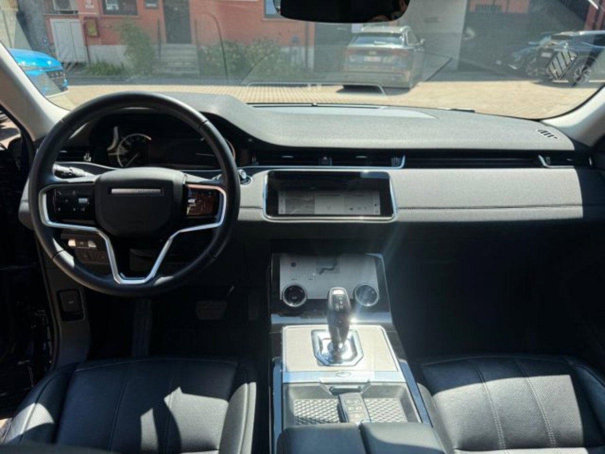 Land Rover Range Rover Evoque 2.0D I4 163CV AWD Auto R-Dynamic SE (7)