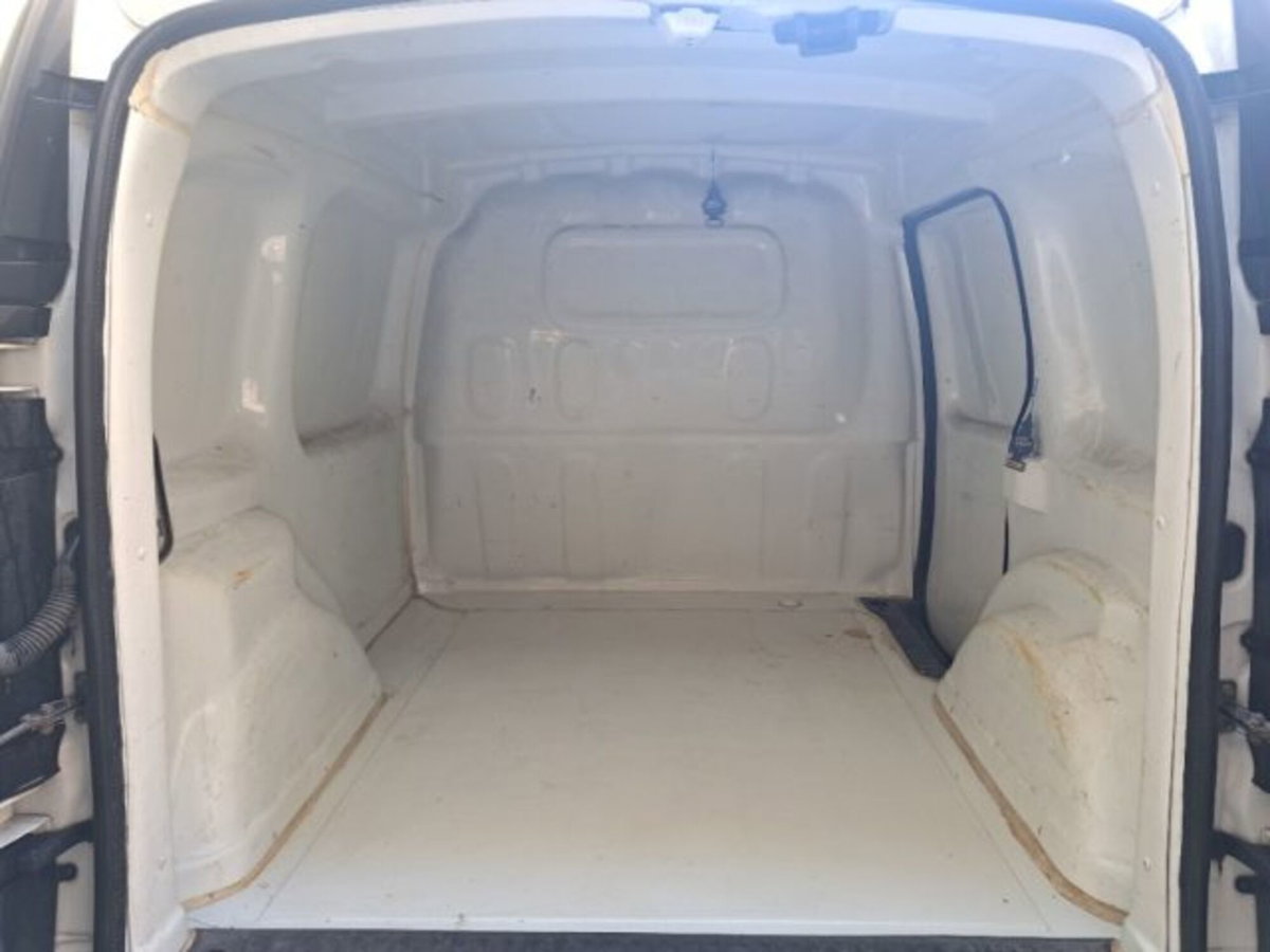 Renault Kangoo 1.5 dCi 90CV F.AP. 5 porte Attractive (8)