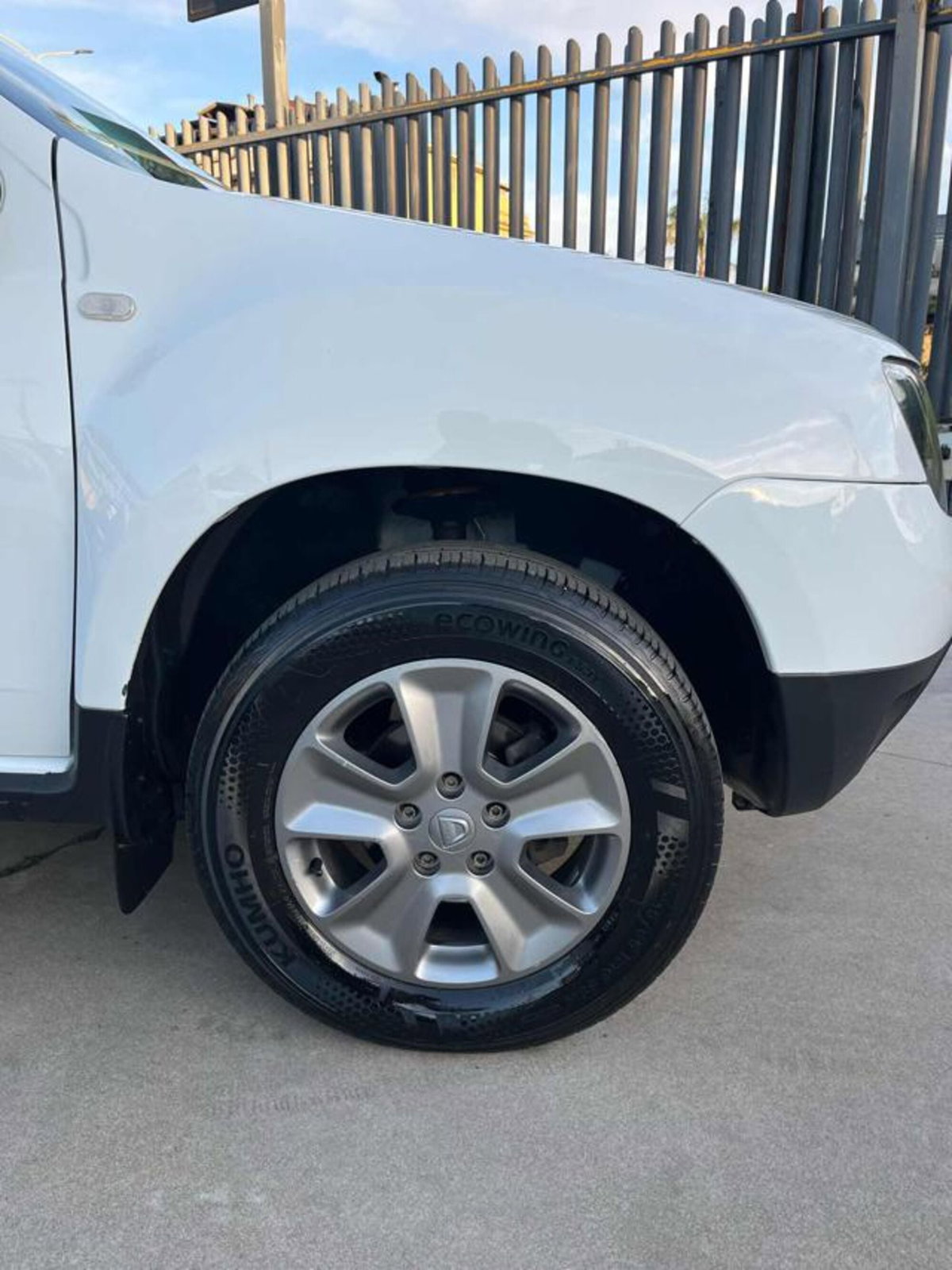 Dacia Duster 1.6 110CV 4x2 GPL Ambiance (15)