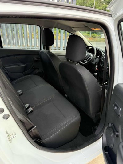 Dacia Sandero 1.5 dCi 8V 75CV Ambiance (14)