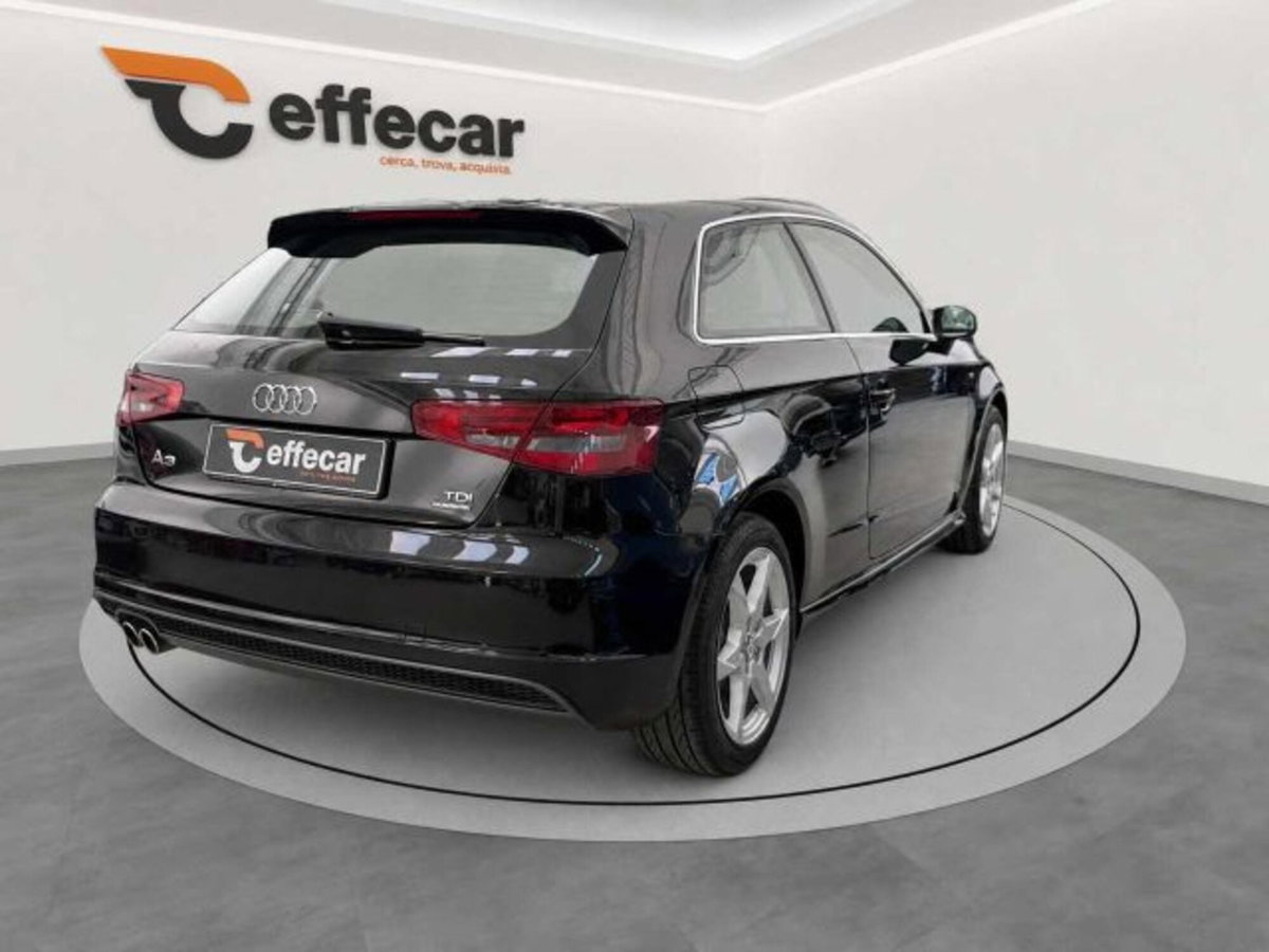 Audi A3 2.0 TDI 184 CV clean diesel quattro S tronic Attraction (6)