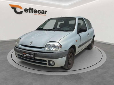 Renault Clio 1.2 cat 3 porte RXE usata