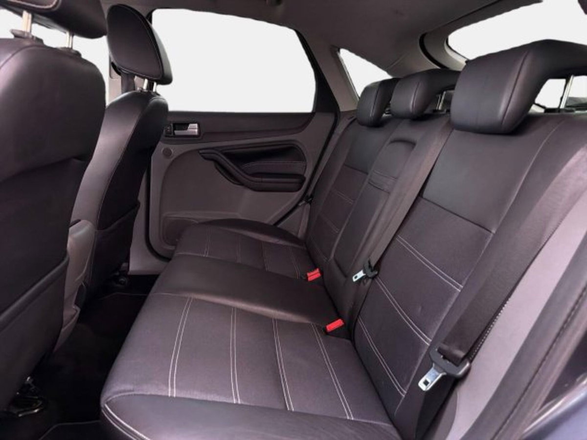 Ford Focus 1.6 Ti-VCT (115CV) 5p. Tit. (13)