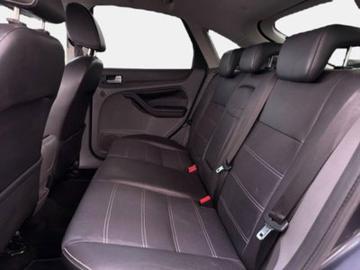 Ford Focus 1.6 Ti-VCT (115CV) 5p. Tit. (13)