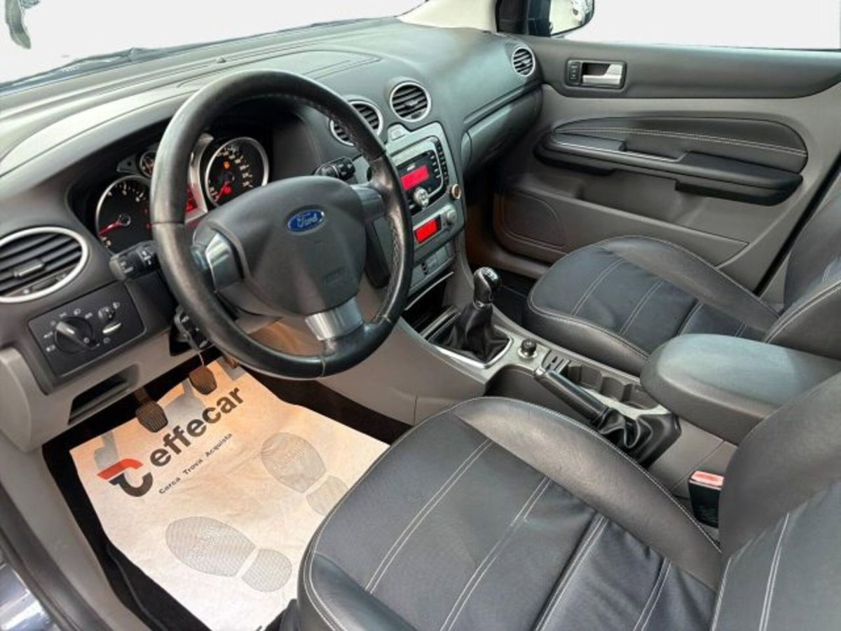 Ford Focus 1.6 Ti-VCT (115CV) 5p. Tit. (7)