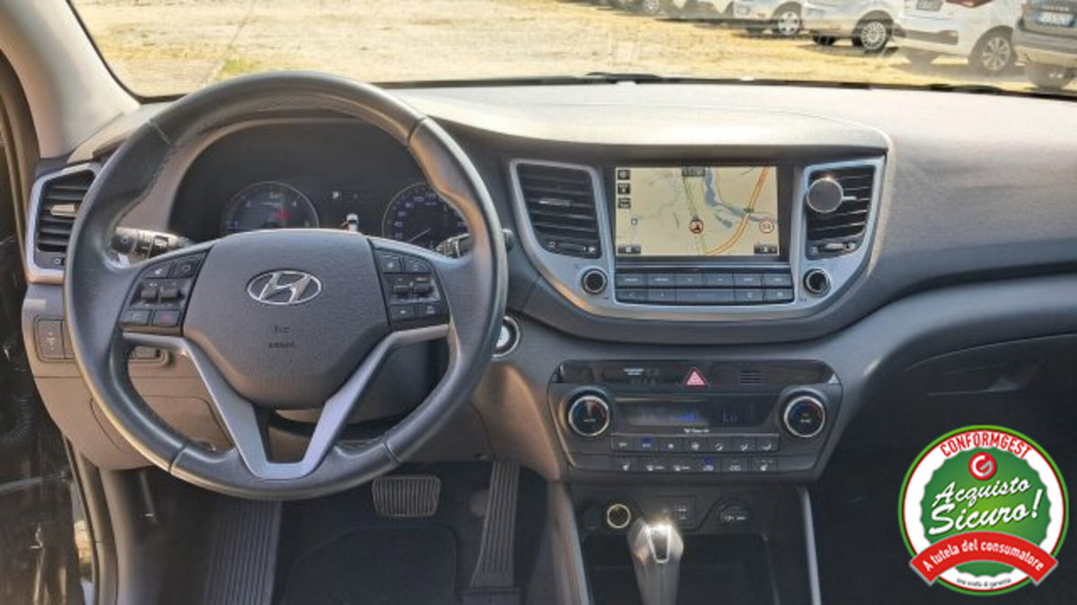 Hyundai Tucson 1.7 CRDi DCT XPossible (3)