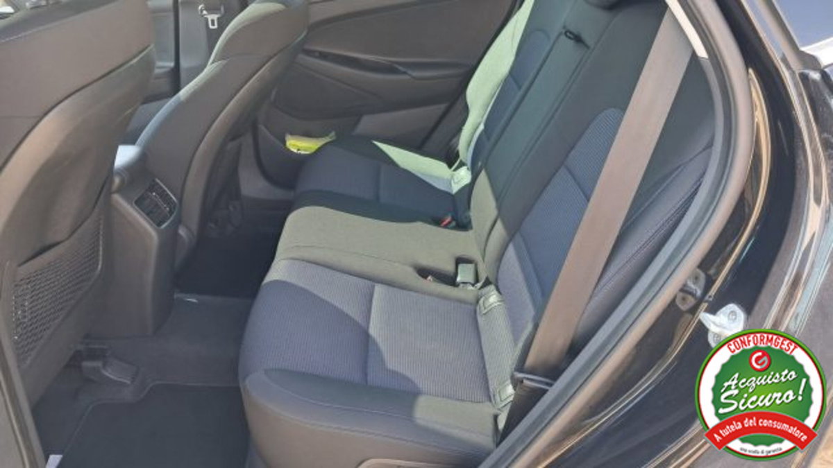 Hyundai Tucson 1.7 CRDi DCT XPossible (5)