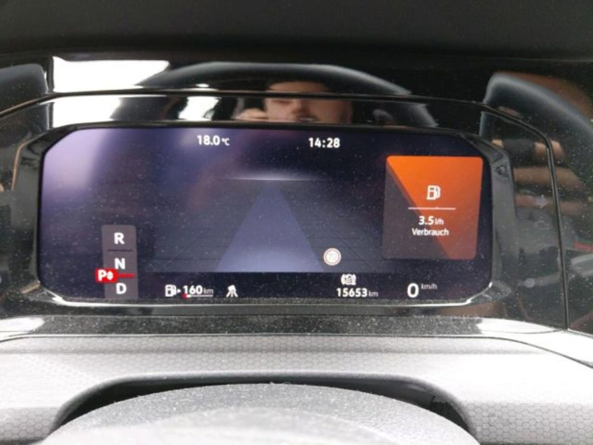 Volkswagen Golf 2.0 TSI GTI DSG (4)