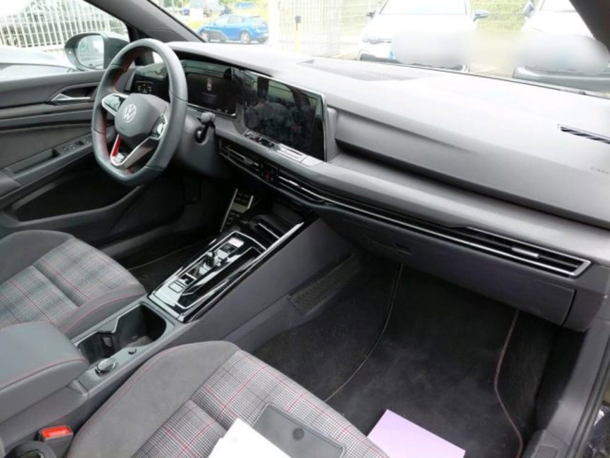 Volkswagen Golf 2.0 TSI GTI DSG (5)