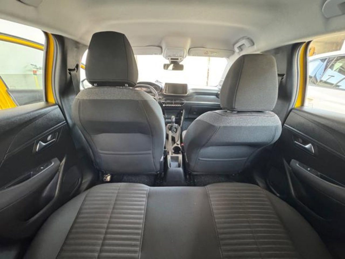 Peugeot 208 1.2 puretech Active s&s 75cv (10)