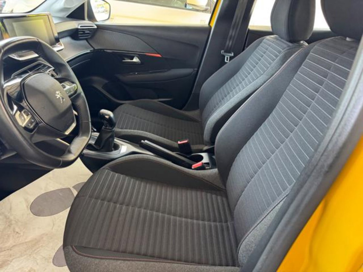Peugeot 208 1.2 puretech Active s&s 75cv (16)