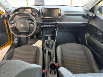 Peugeot 208 1.2 puretech Active s&s 75cv (9)