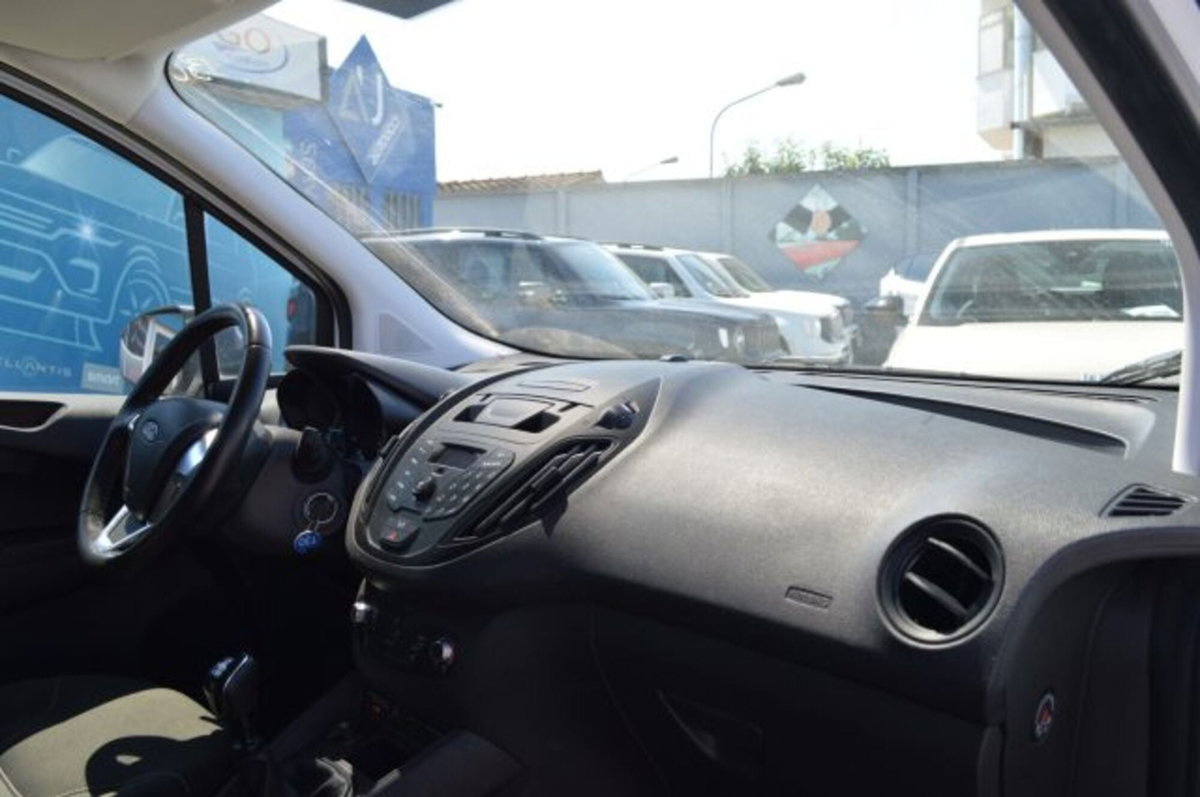 Ford Transit Courier 1.0 EcoBoost 100CV  Trend (7)
