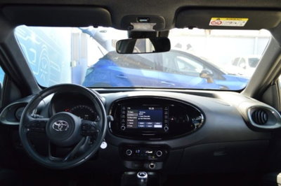 Toyota Aygo X 1.0 VVT-i 72 CV 5 porte Limited Air (7)