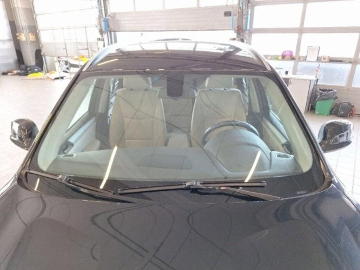 BMW X3 xDrive20d Futura (6)