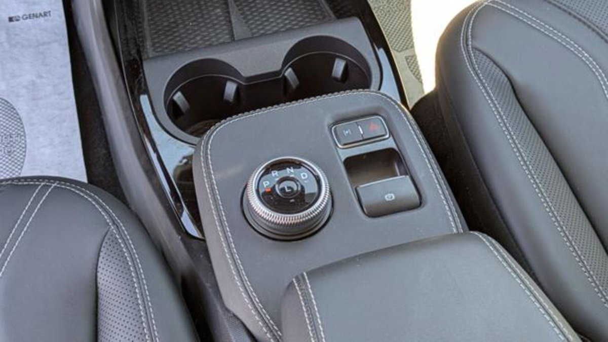 Ford Mustang Mach-E standard range rwd 268cv auto (11)