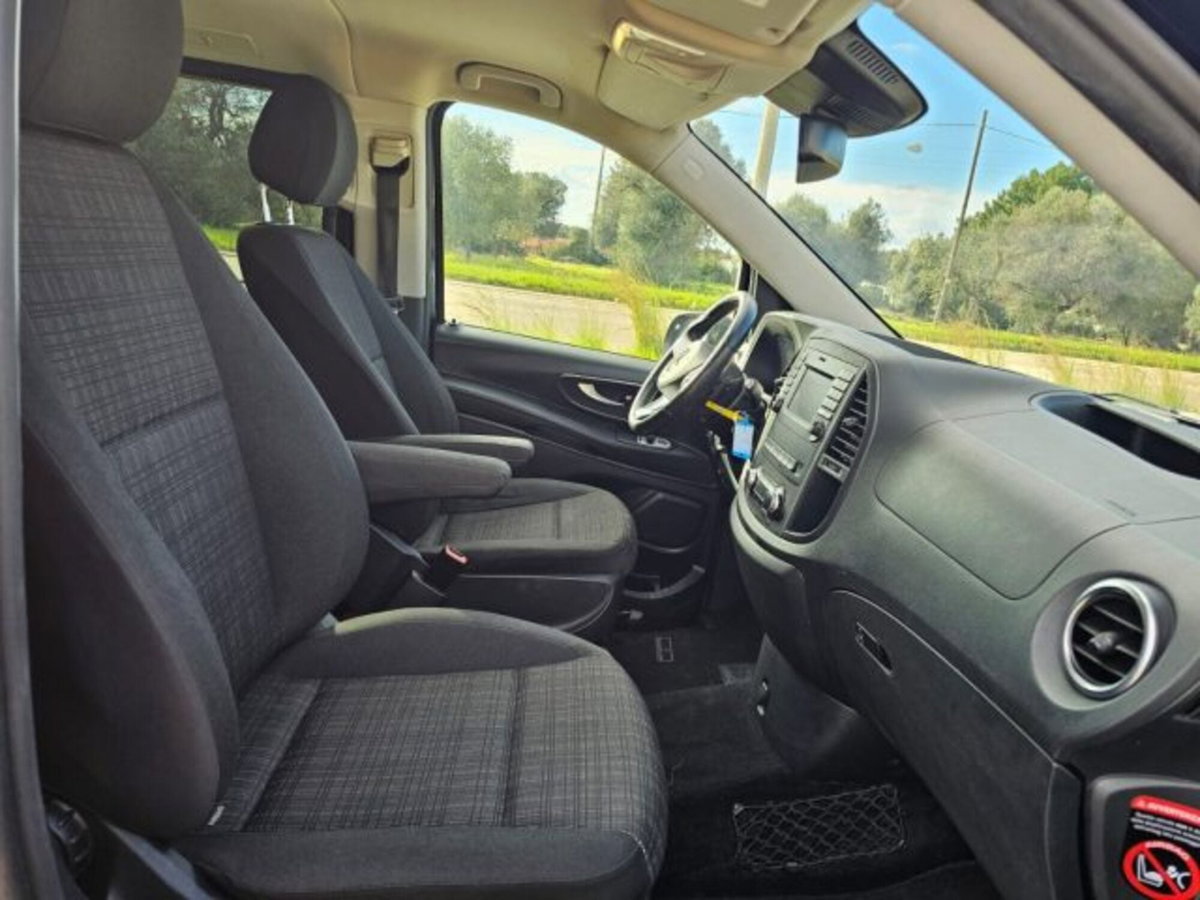 Mercedes-Benz Vito 2.0 119 CDI 4x4 PL Tourer Select Extra-Long (14)