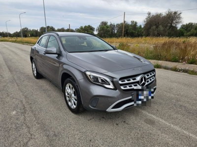 Mercedes-Benz GLA SUV 180 d Automatic Business (3)