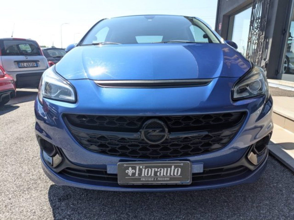 Opel Corsa Coupé 1.6 Turbo OPC