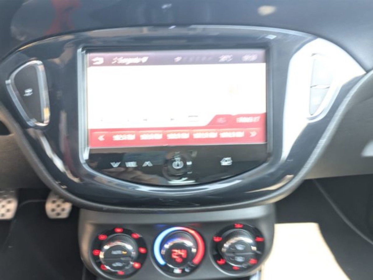 Opel Corsa Coupé 1.6 Turbo OPC (12)