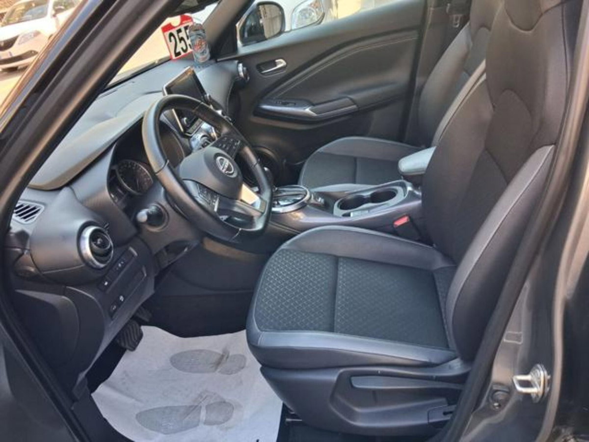 Nissan Juke 1.0 dig-t N-Connecta 114cv dct (14)