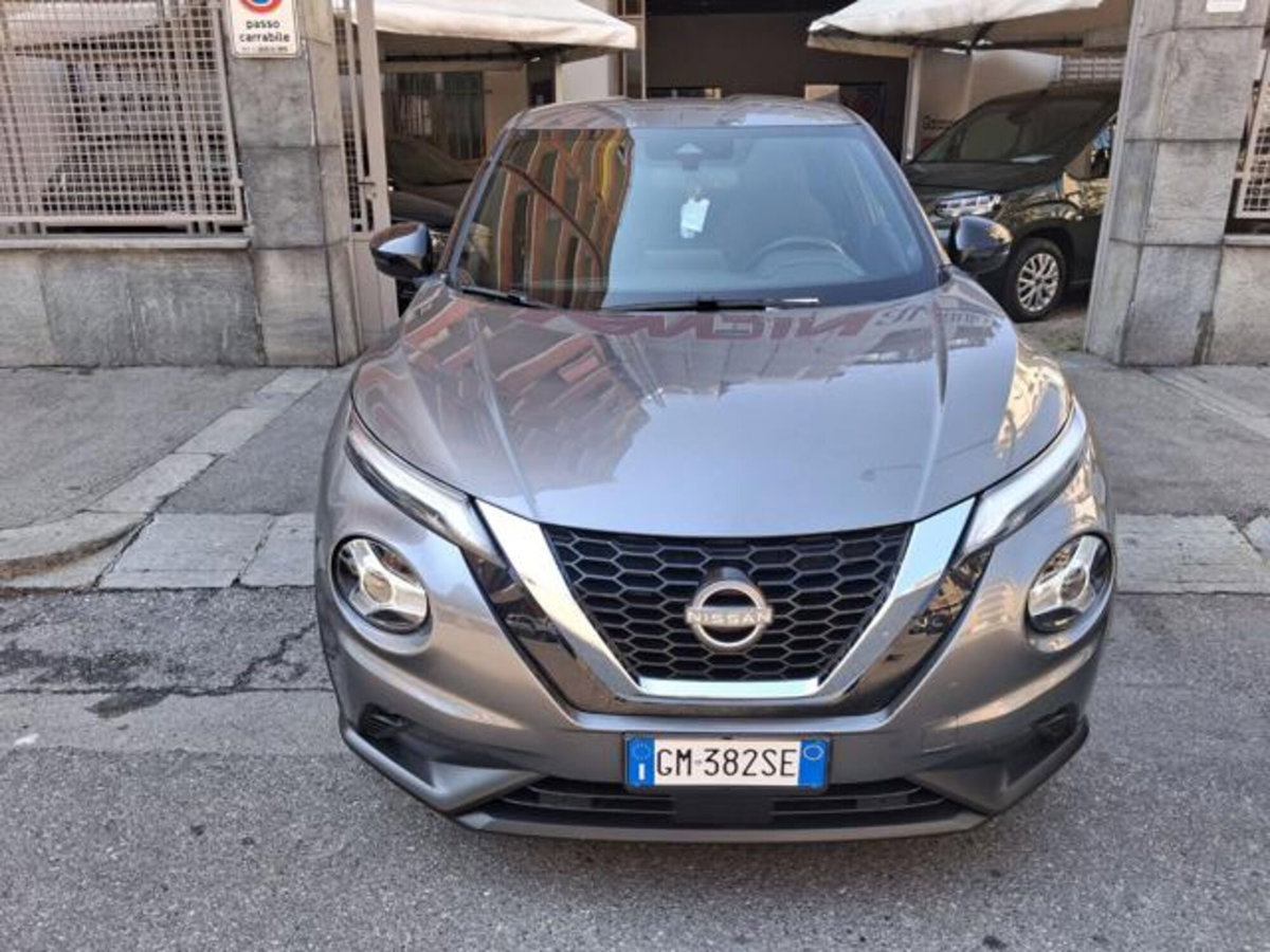 Nissan Juke 1.0 dig-t N-Connecta 114cv dct (2)