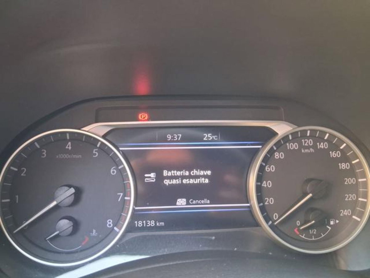 Nissan Juke 1.0 dig-t N-Connecta 114cv dct (9)