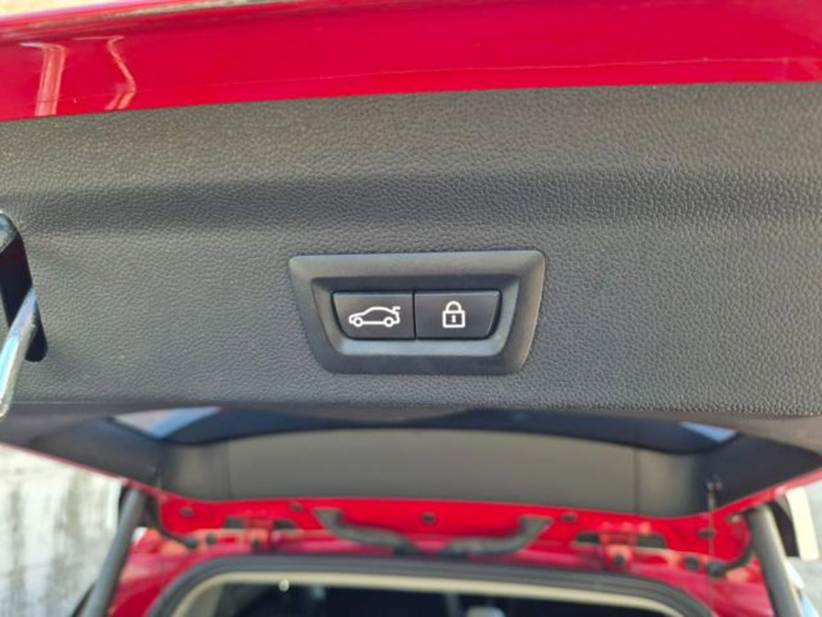 MINI Mini Countryman 2.0 Cooper D Hype Countryman (17)