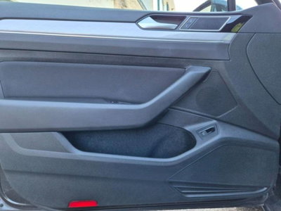 Volkswagen Passat Variant 2.0 TDI SCR EVO DSG Business (13)