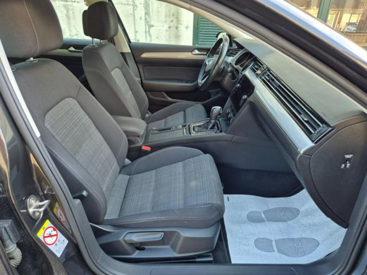 Volkswagen Passat Variant 2.0 TDI SCR EVO DSG Business (14)