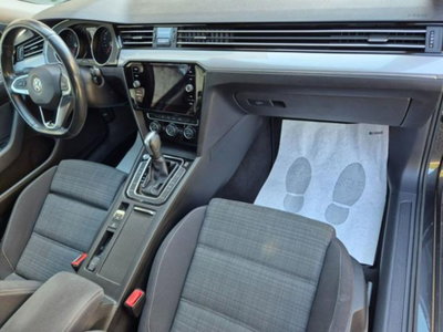 Volkswagen Passat Variant 2.0 TDI SCR EVO DSG Business (15)