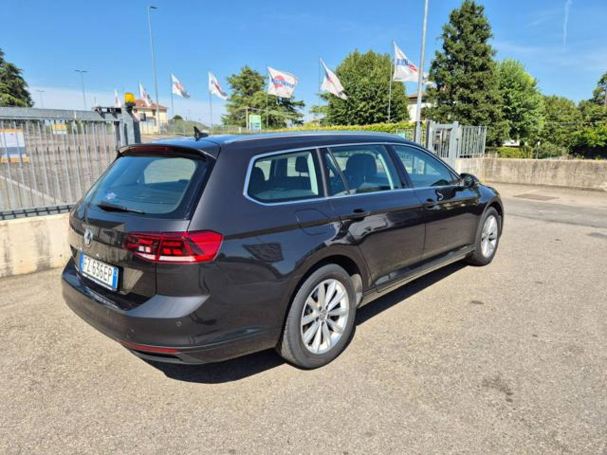 Volkswagen Passat Variant 2.0 TDI SCR EVO DSG Business (7)