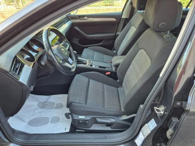 Volkswagen Passat Variant 2.0 TDI SCR EVO DSG Business (9)