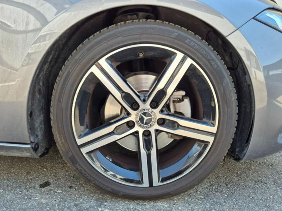 Mercedes-Benz Classe A Sedan 180 d 4p. Business (20)