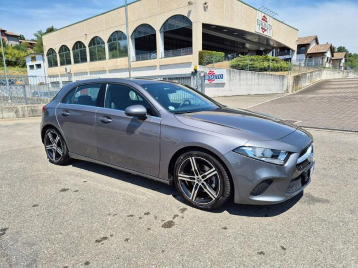 Mercedes-Benz Classe A Sedan 180 d 4p. Business (6)