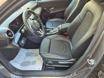 Mercedes-Benz Classe A Sedan 180 d 4p. Business (9)