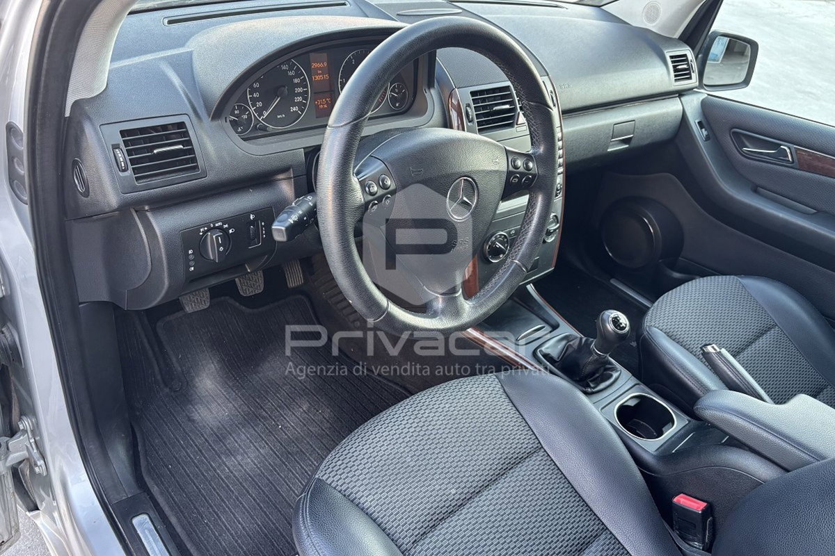 Mercedes-Benz Classe A 180 CDI Premium (9)