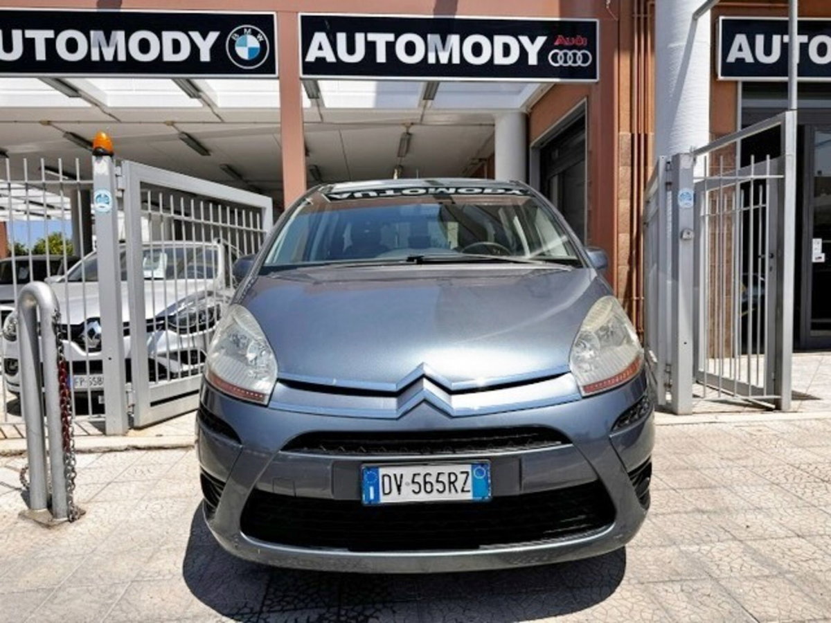 Citroen C4 Picasso 1.6 HDi 110 FAP Elegance (3)