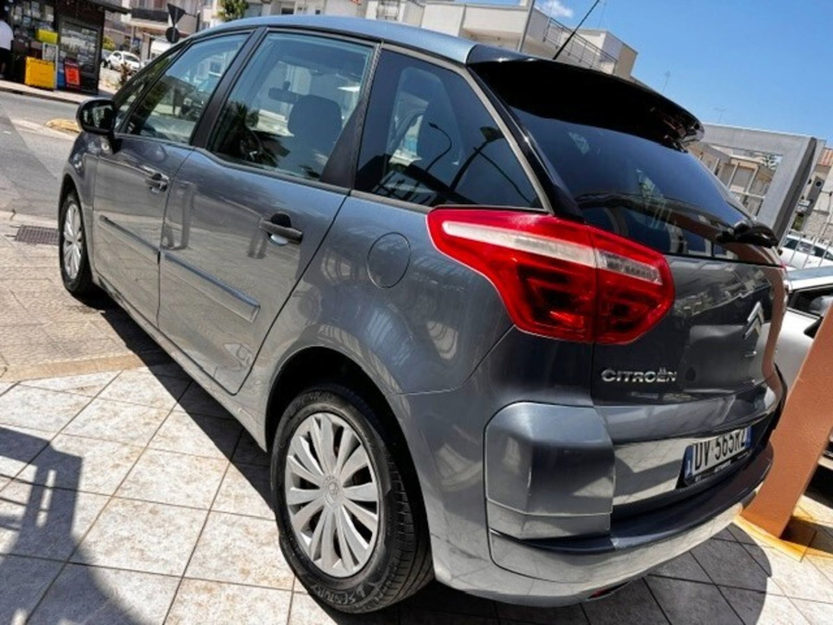 Citroen C4 Picasso 1.6 HDi 110 FAP Elegance (5)