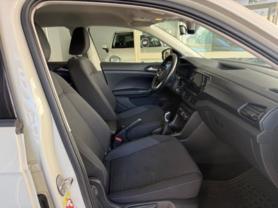 Volkswagen T-Cross 1.0 TSI Sport (10)