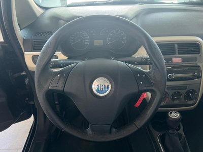 Fiat Grande Punto 1.3 MJT 90 CV 5 porte Dynamic (10)