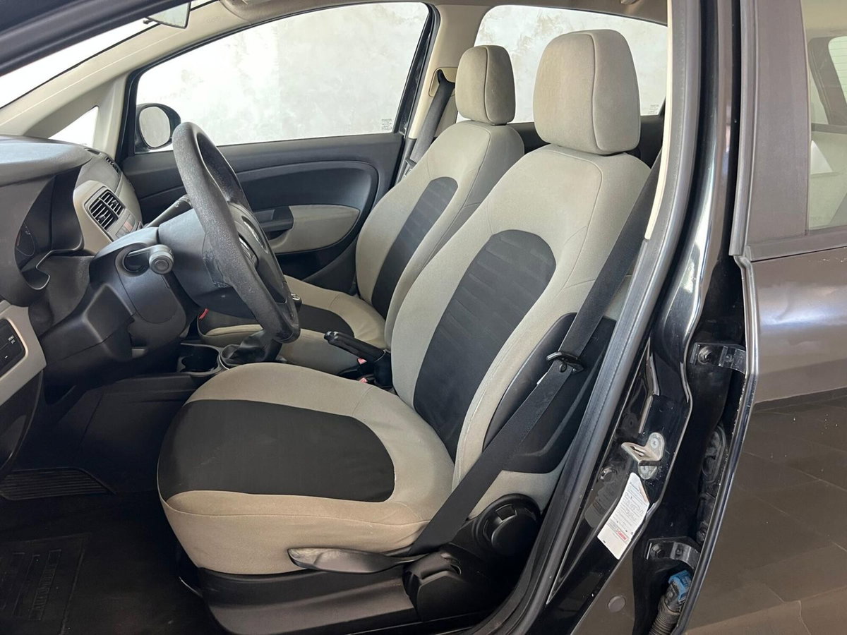 Fiat Grande Punto 1.3 MJT 90 CV 5 porte Dynamic (17)