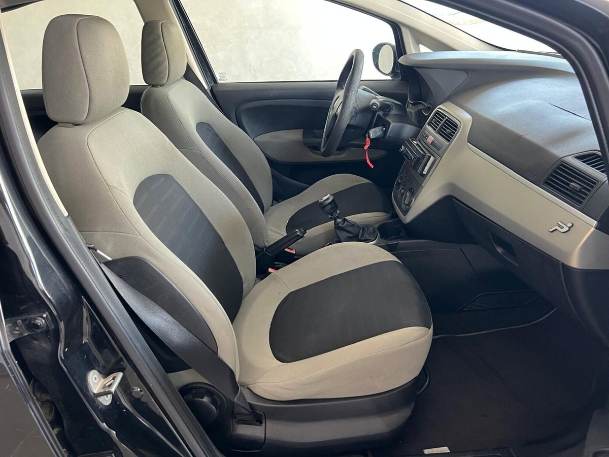 Fiat Grande Punto 1.3 MJT 90 CV 5 porte Dynamic (18)