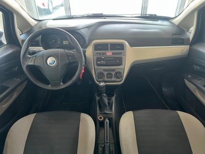 Fiat Grande Punto 1.3 MJT 90 CV 5 porte Dynamic (8)