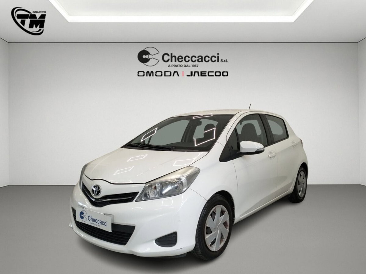 Toyota Yaris 1.D-4D 5 porte Lounge M-MT