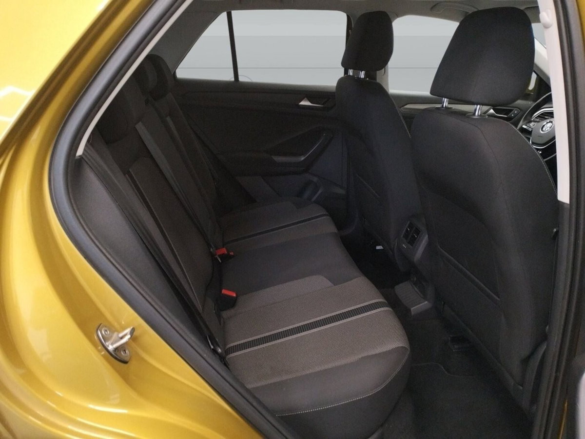 Volkswagen T-Roc 1.6 TDI SCR Style BlueMotion Technology (12)