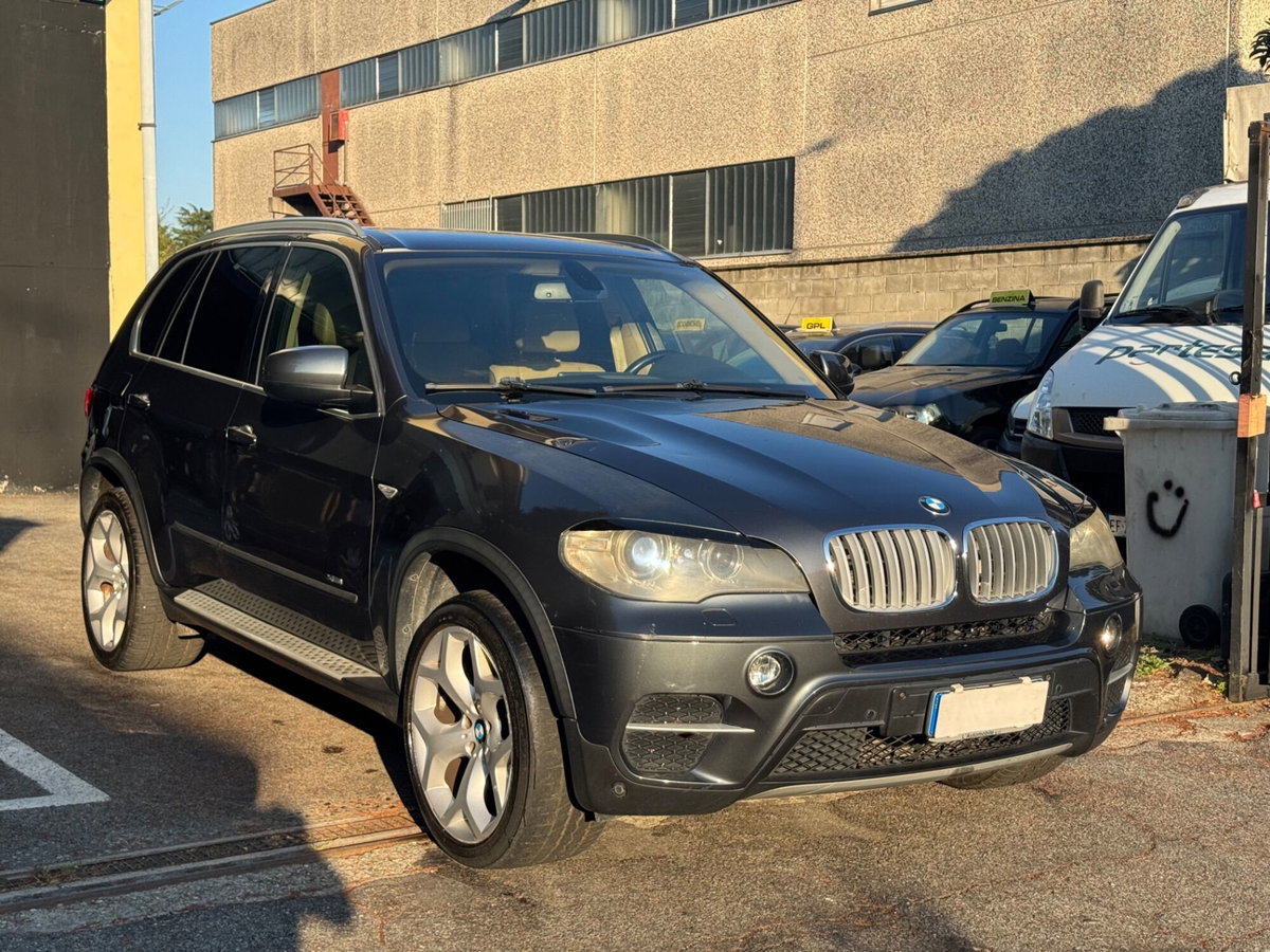 BMW X5 xDrive30d Futura (10)