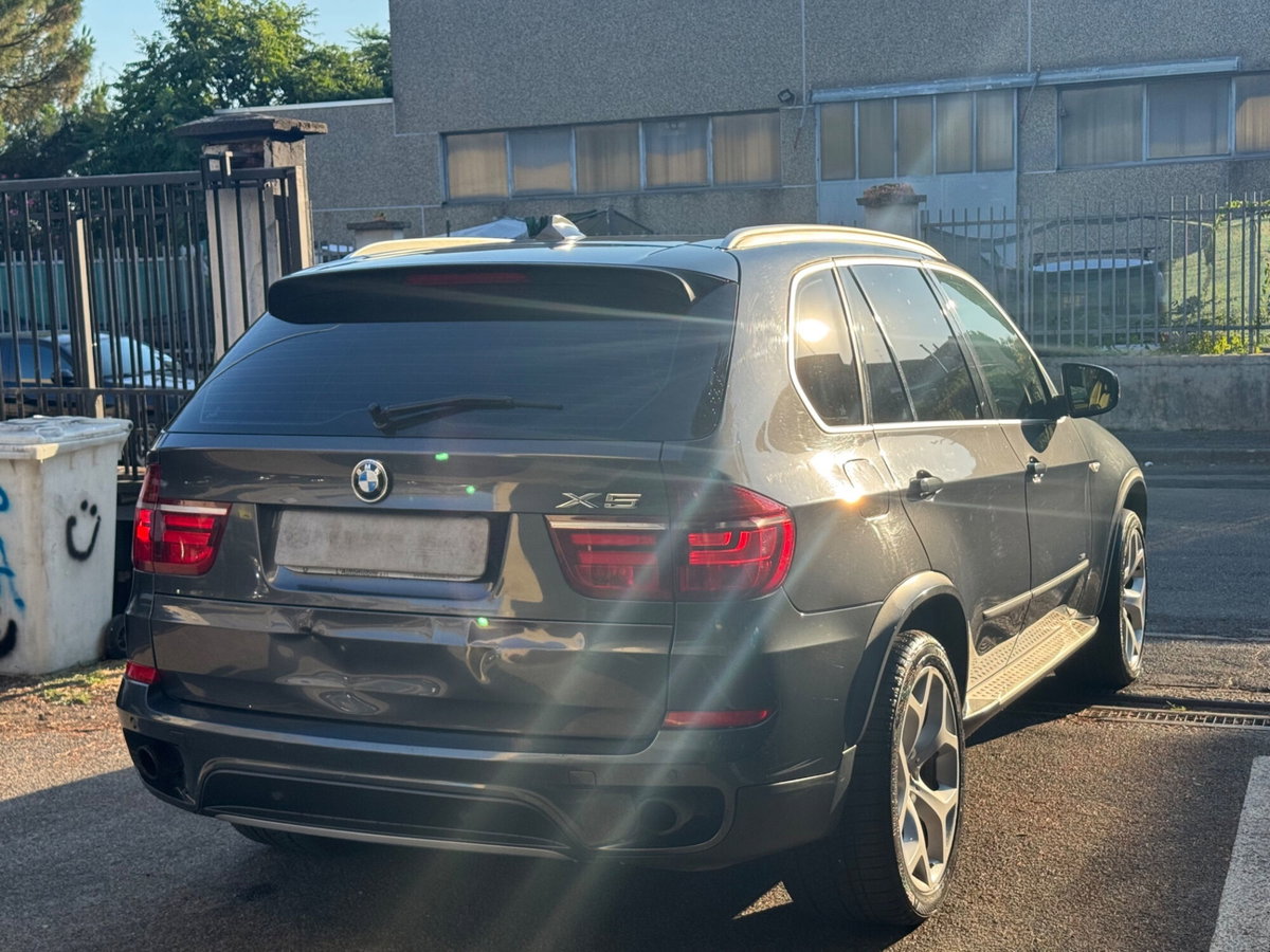 BMW X5 xDrive30d Futura (6)